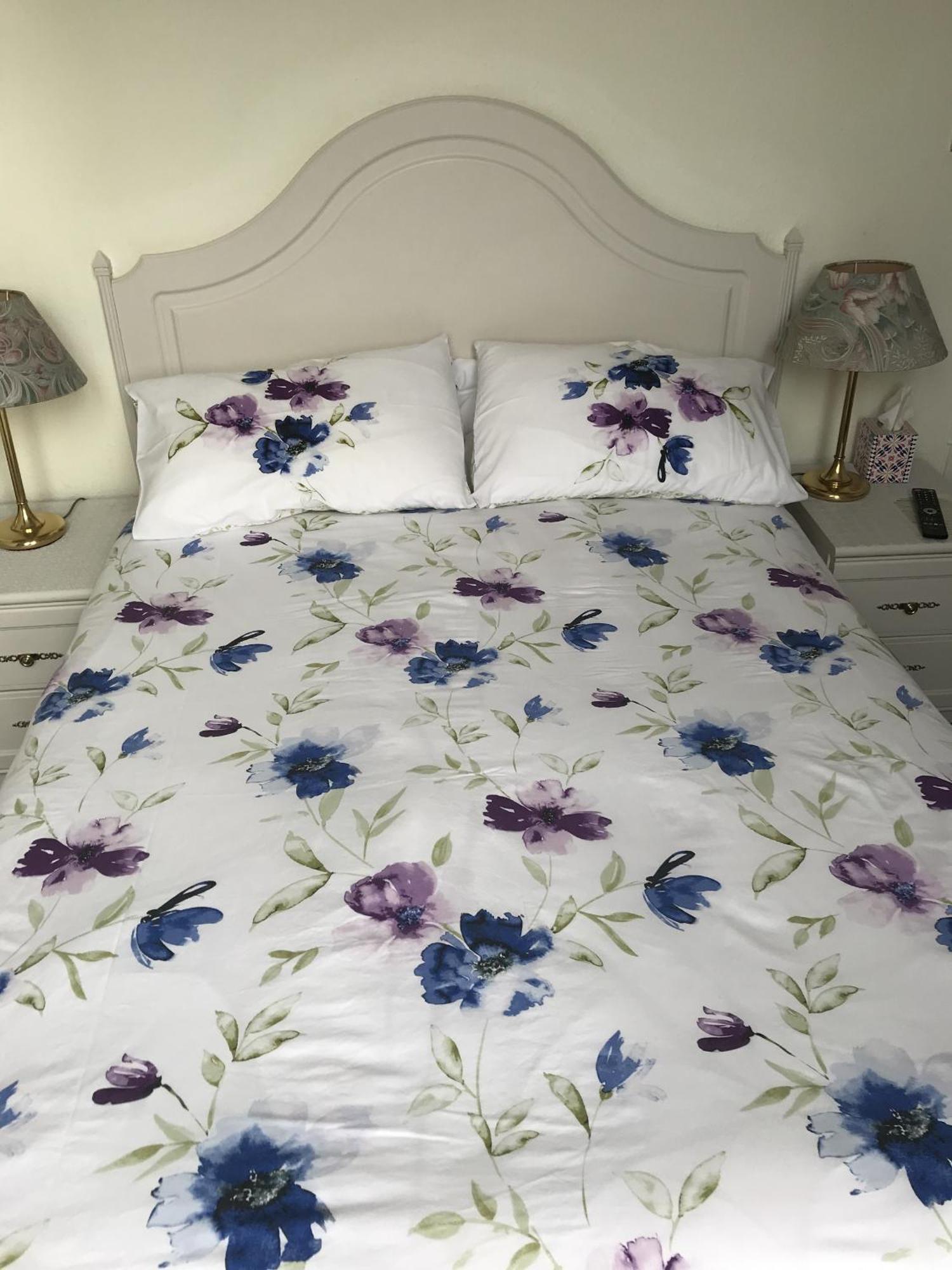 Chambre Double ou Lits Jumeaux avec Salle de Bains Privative