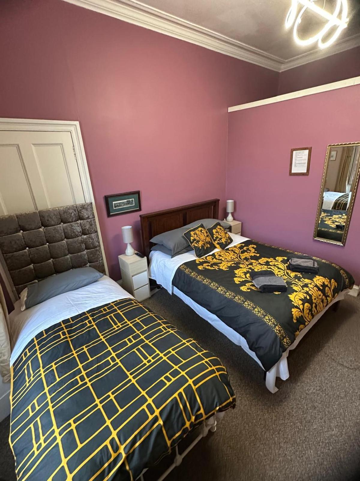 Basic Triple Room