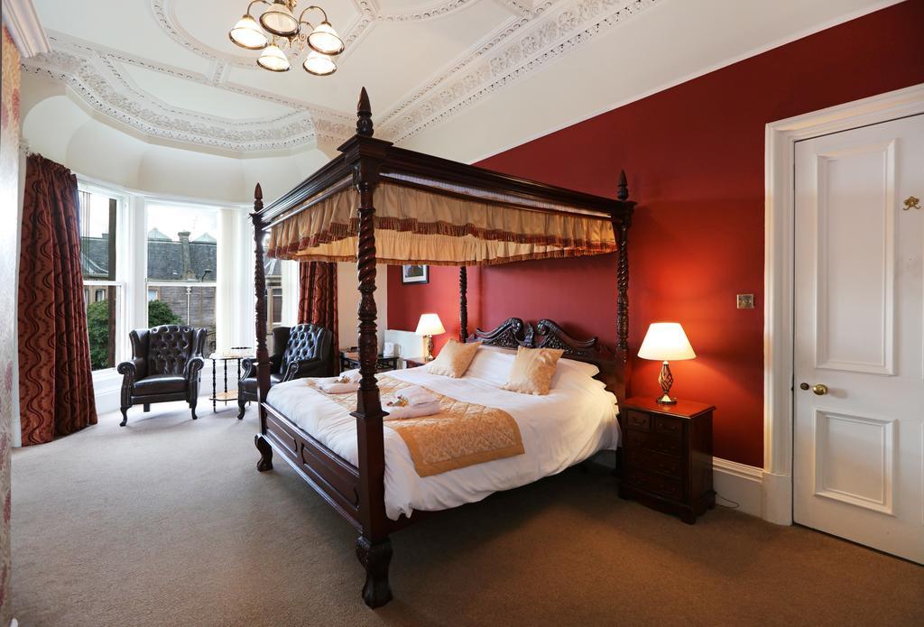 Chambre Lit King-Size - Vue sur Montagne