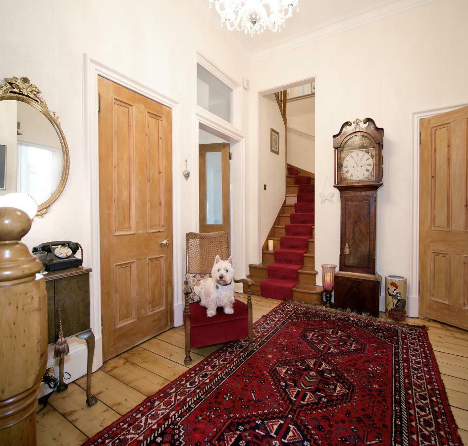 Chambre Double ou Lits Jumeaux avec Salle de Bains Privative