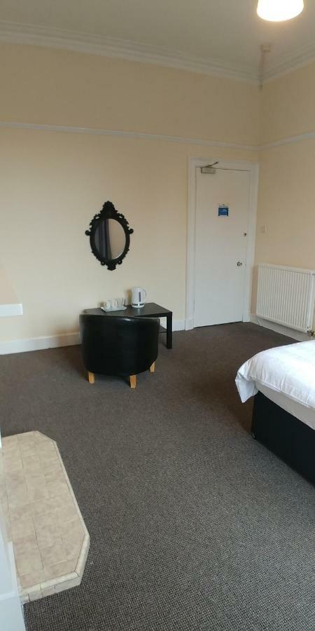 Chambre Double avec Salle de Bains Commune