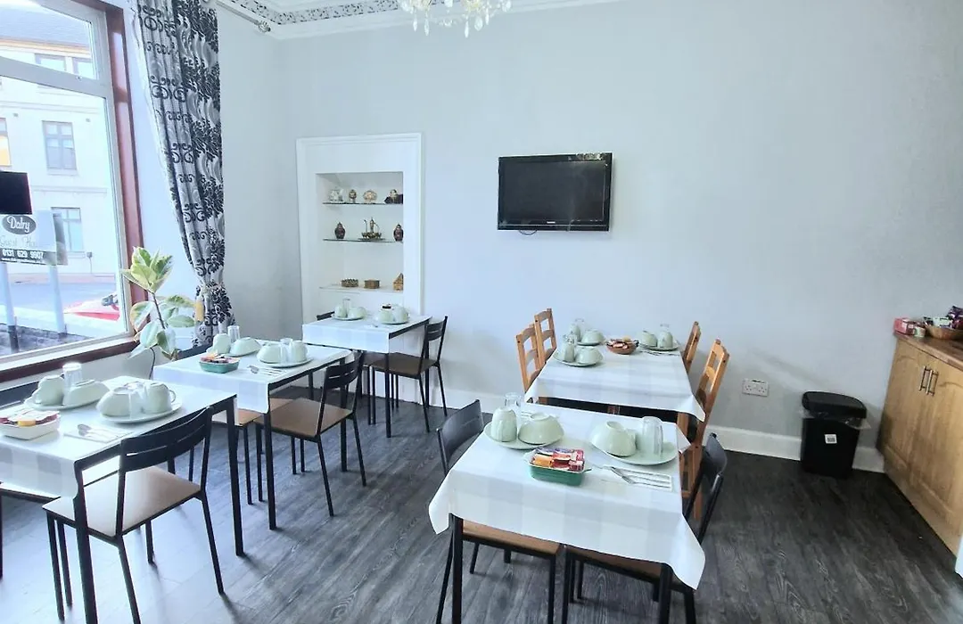 Dalry Guesthouse-1