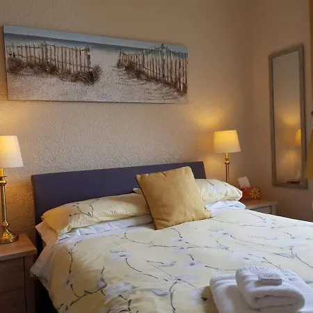 Brig O'Doon Guest House-2