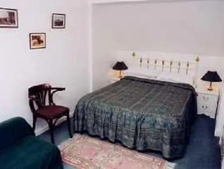 Milton House-3