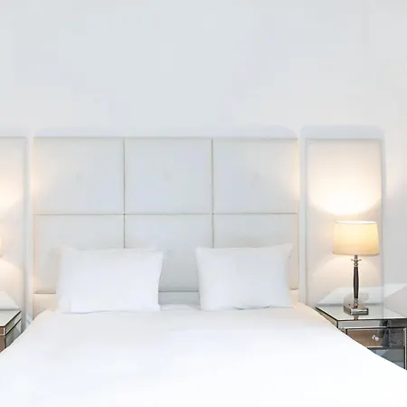 Hanover 71 Suites-3