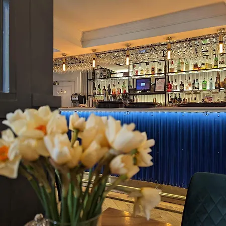 The Balerno Inn-3