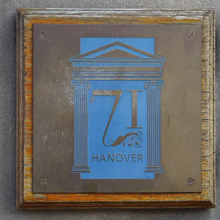 Hanover 71 Suites-2