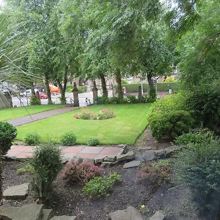 Duthus Lodge Guest House-2