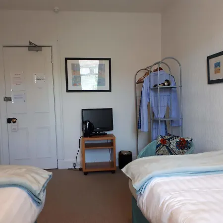 Canadale Guest House-2